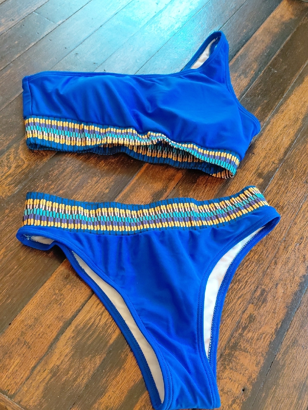 SHEIN Royal Blue One-Shoulder Bikini with Yellow Accent